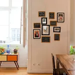 Living Lounge Hostel *