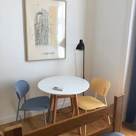 Living Lounge * Лиссабон